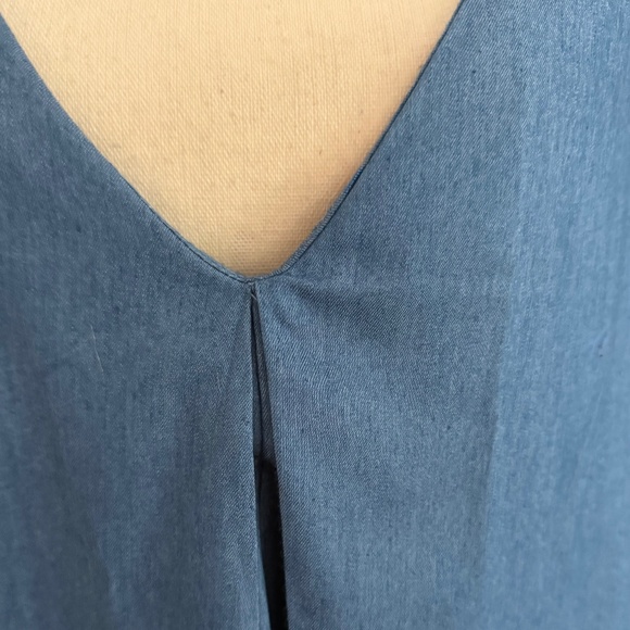 Super CUTE Like NEW GB Chambray Skort Romper Sz M - Picture 5 of 10